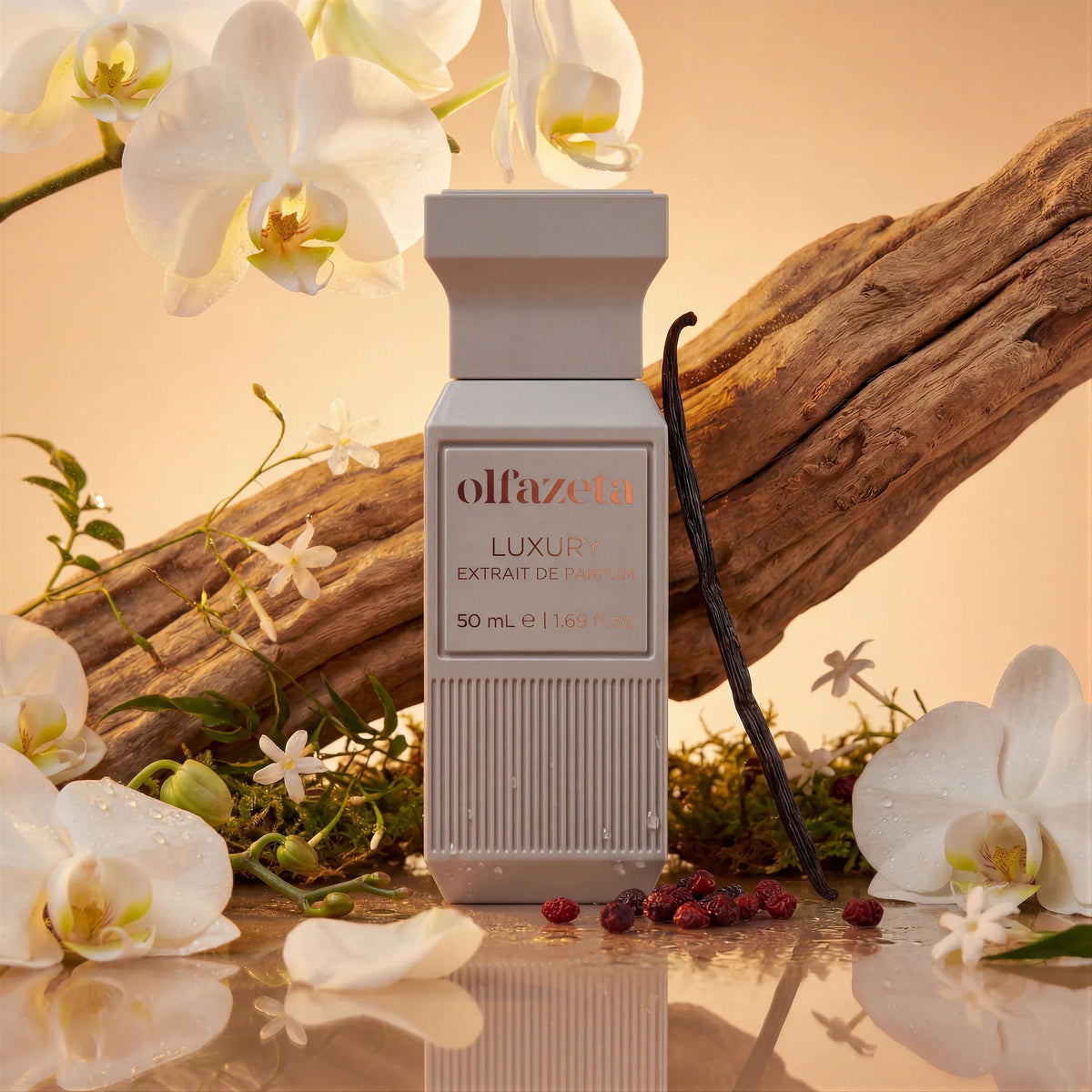 Világosszürke Olfazeta by Chogan Luxury N°101 flakon fehér orchideák, uszadékfa és vaníliarúd között